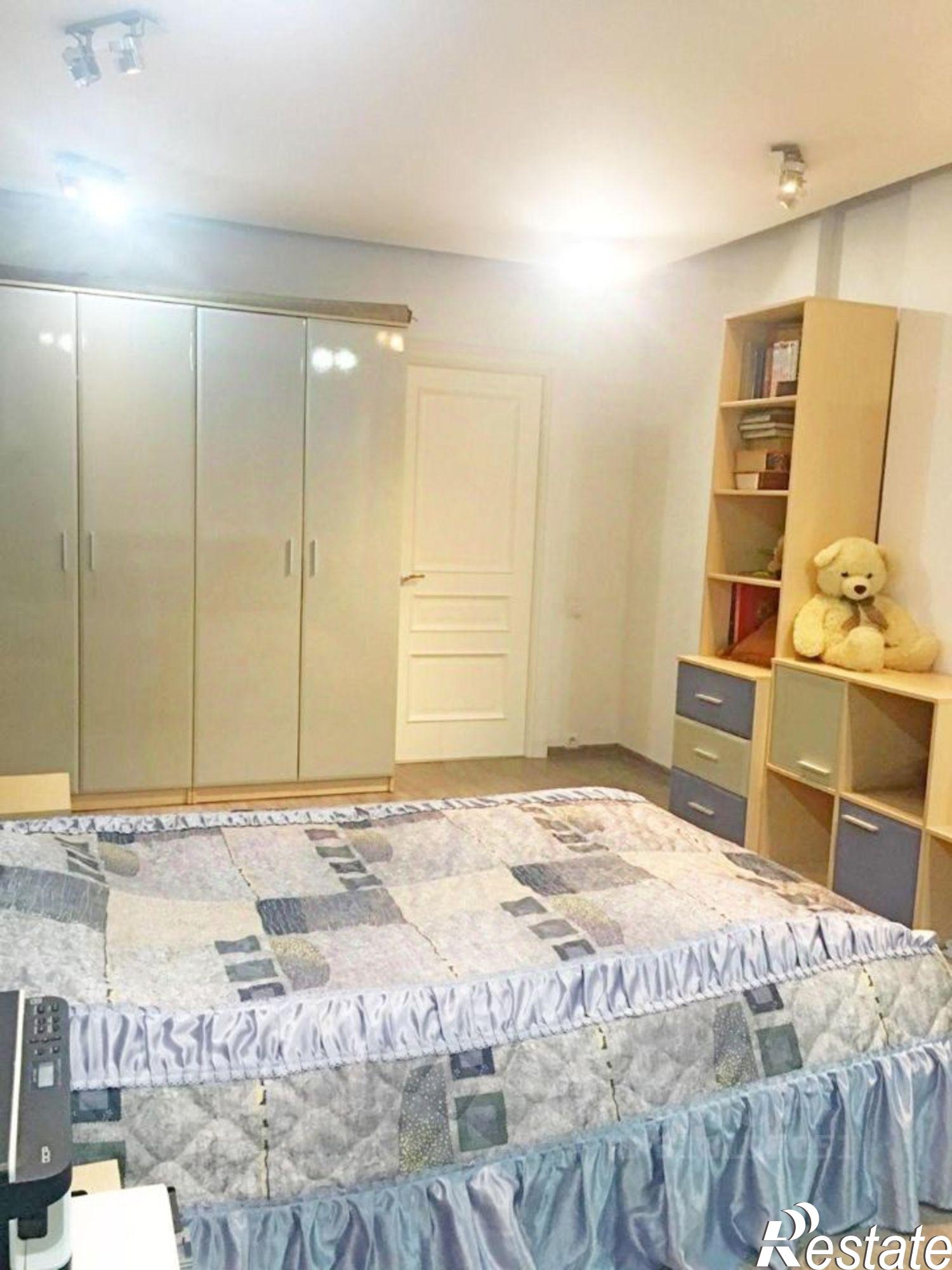 Сдать квартиру за 100 000 рублей на Пушкина 45/2