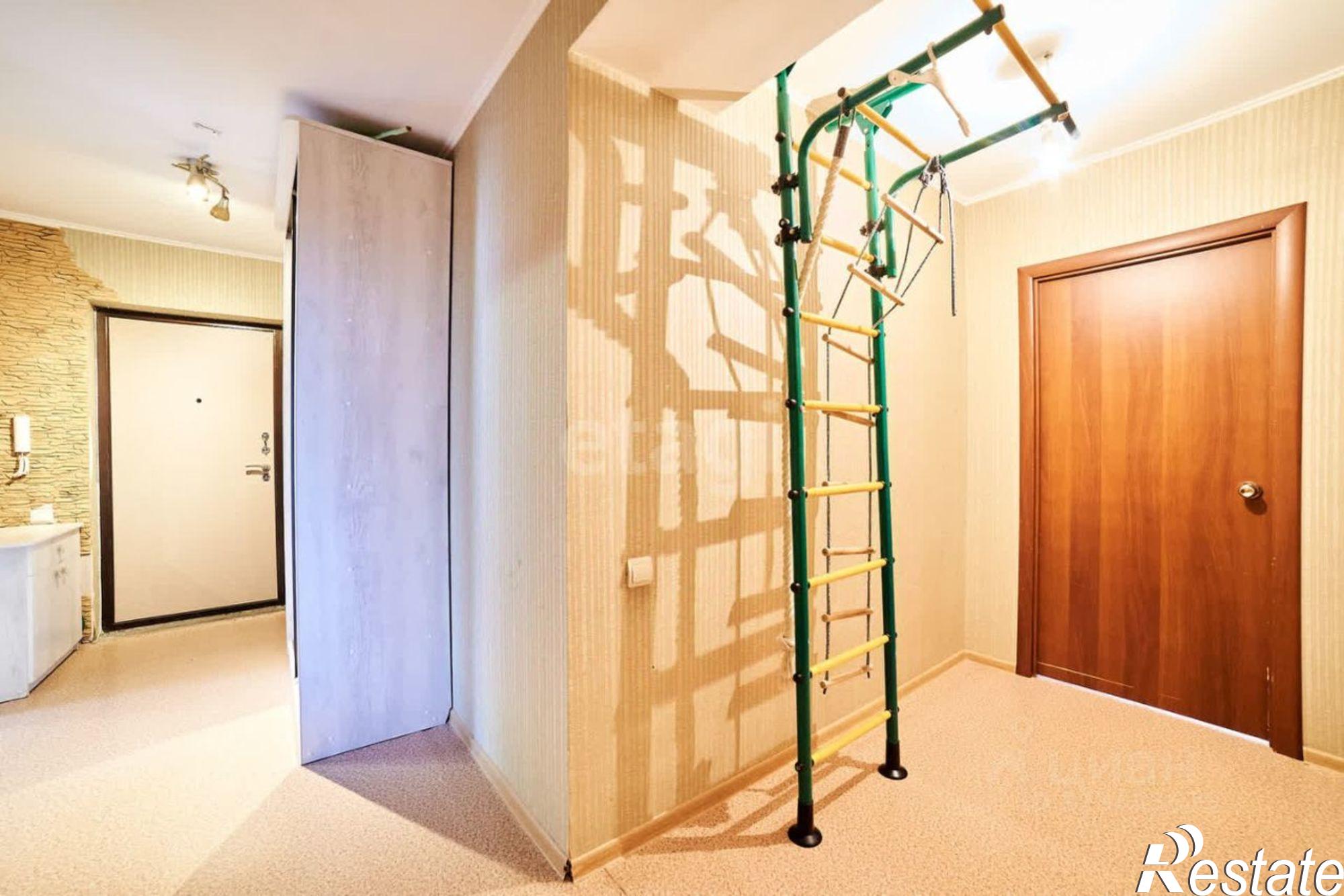 Купить квартиру за 4 700 000 рублей