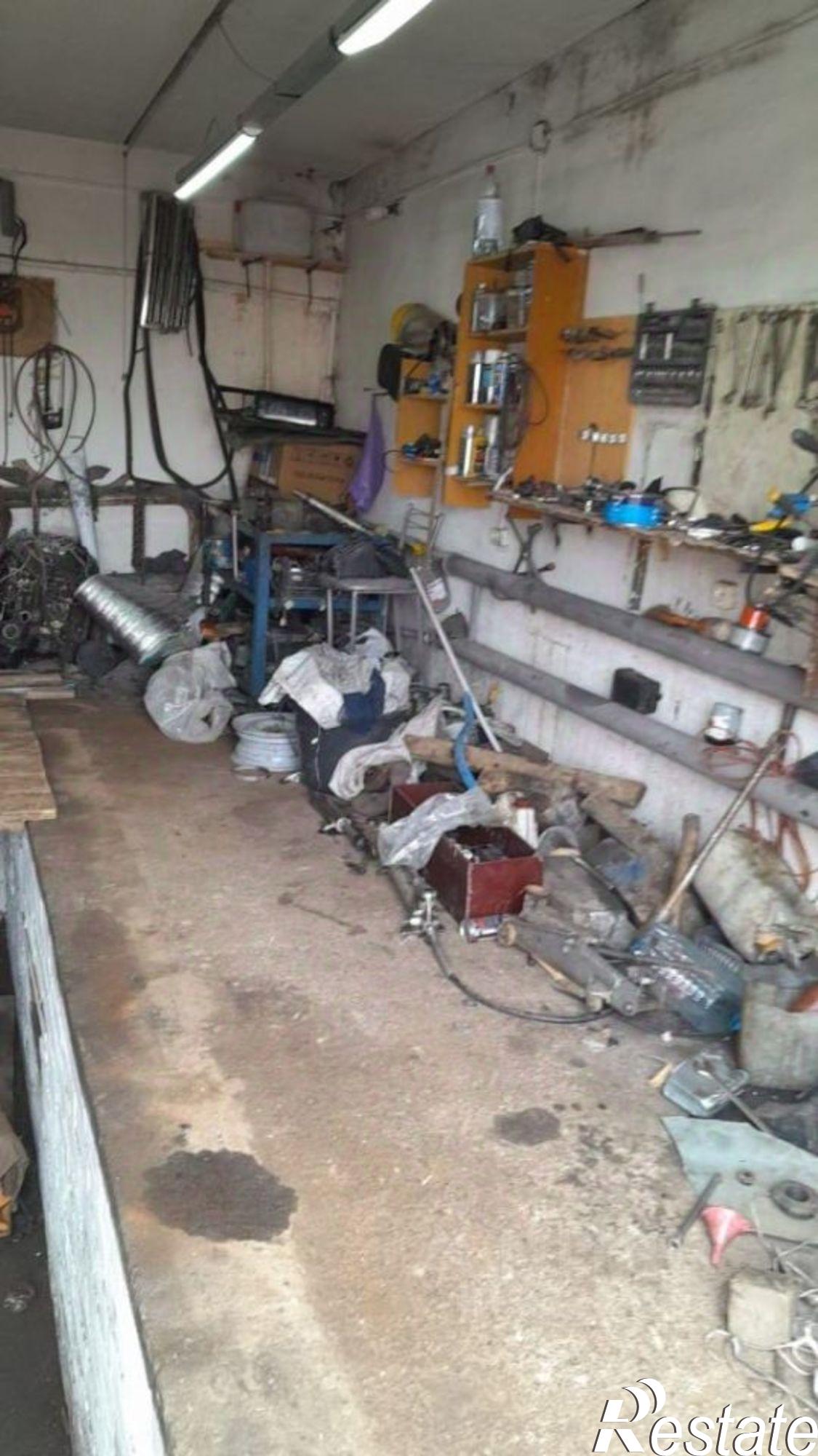 Купить гараж, место в паркинге за 2 550 210 рублей на Стахановская улица, 39А