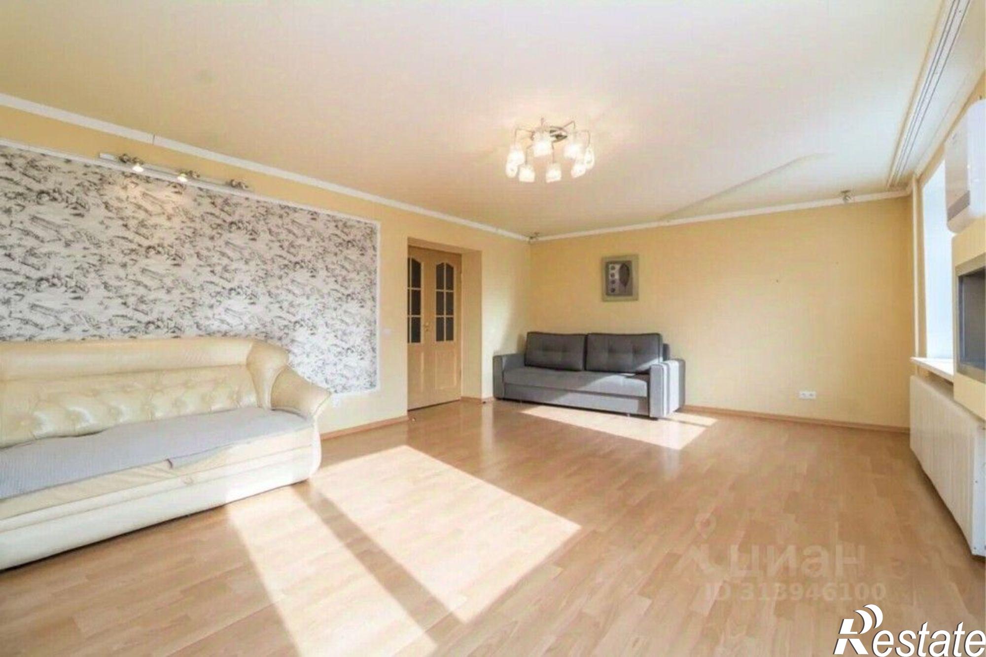 Купить квартиру за 10 100 000 рублей на ул Обская, д 5/1