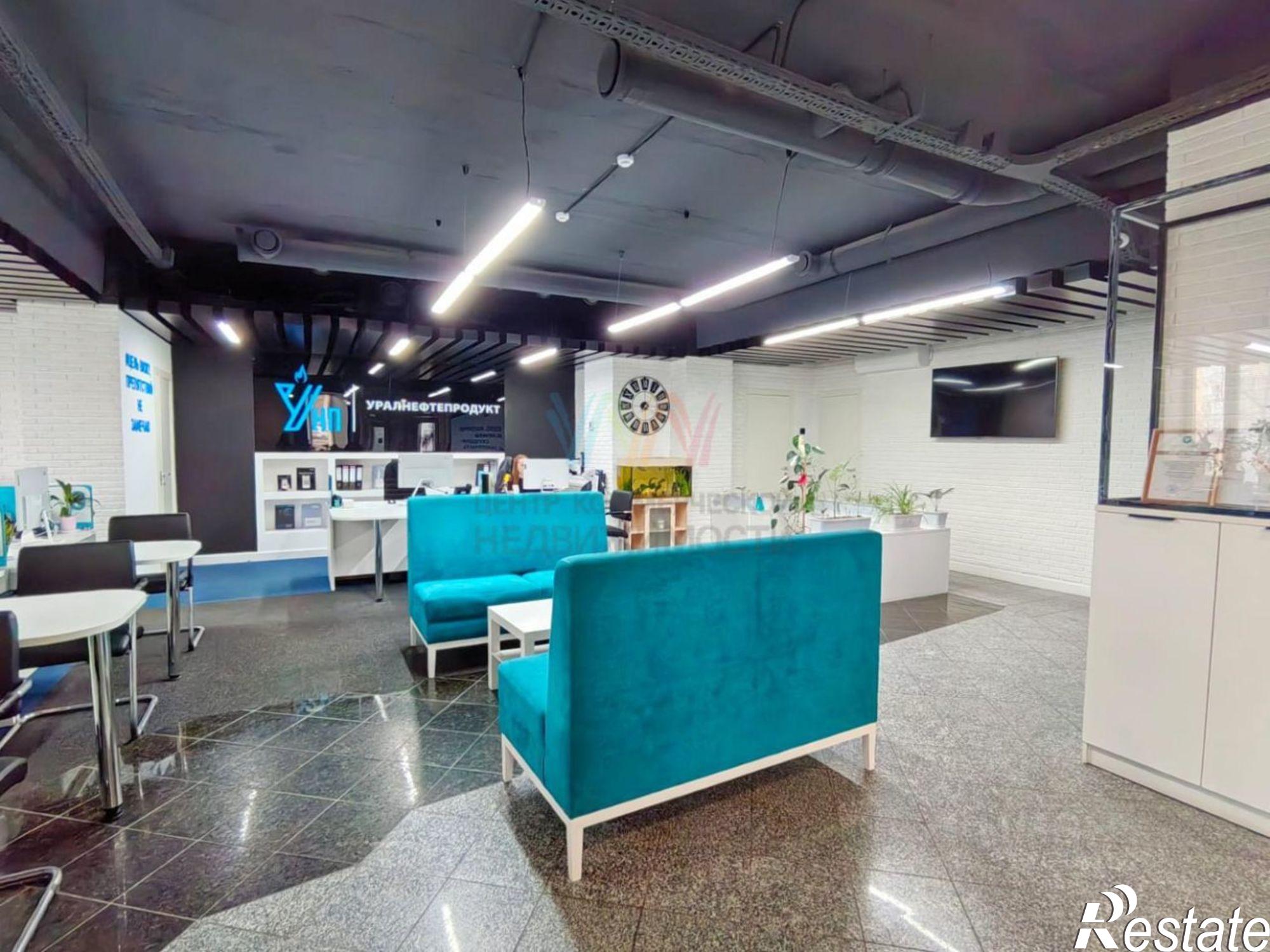 Купить торговое помещение за 160 000 000 рублей на Уфа, Шафиева  52