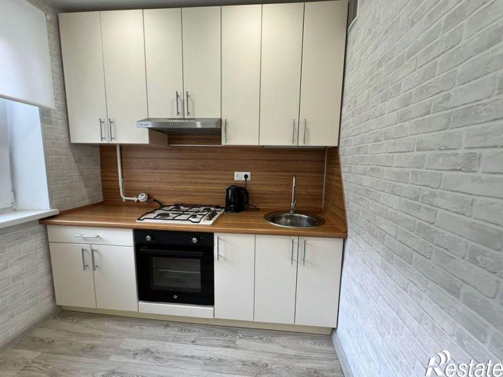 1-комн квартира Кустарная, 15