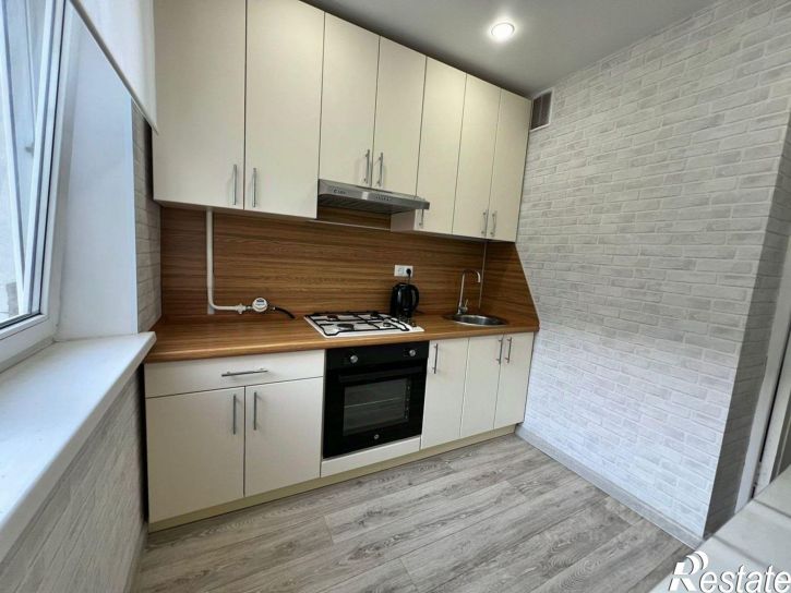 1-комн квартира Кустарная, 15