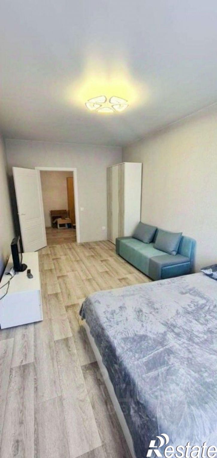 2-комн квартира проспект Дружбы Народов, 57/1