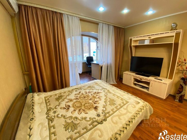 3-комн квартира Чернышевского, 104