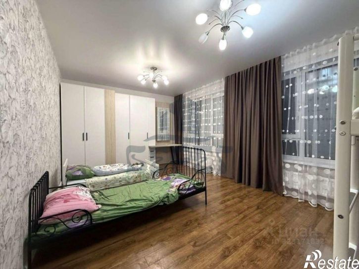 3-комн квартира улица Бехтерева,дом 6