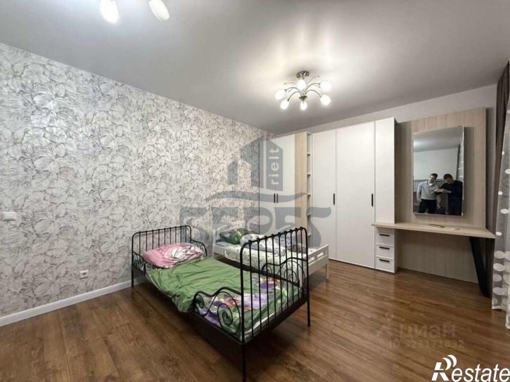 3-комн квартира улица Бехтерева,дом 6