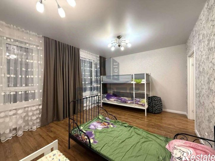 3-комн квартира улица Бехтерева,дом 6