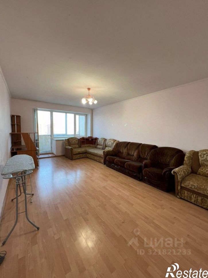 2-комн квартира Рабкоров, 2/7