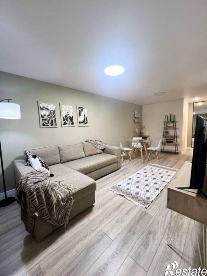 2-комн квартира Карла Маркса, 40