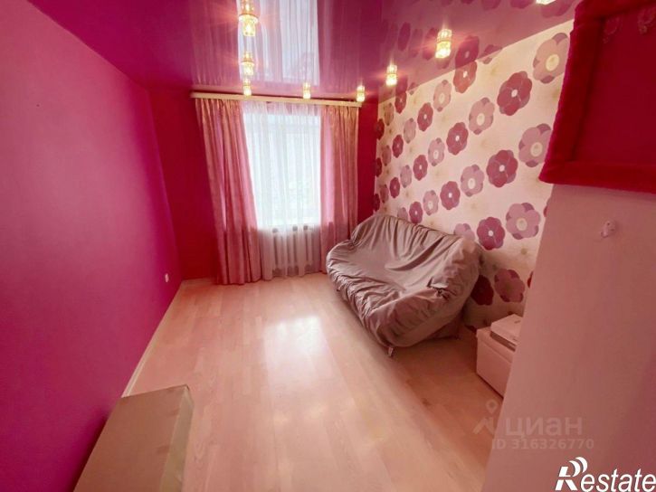 3-комн квартира Высотная, 12