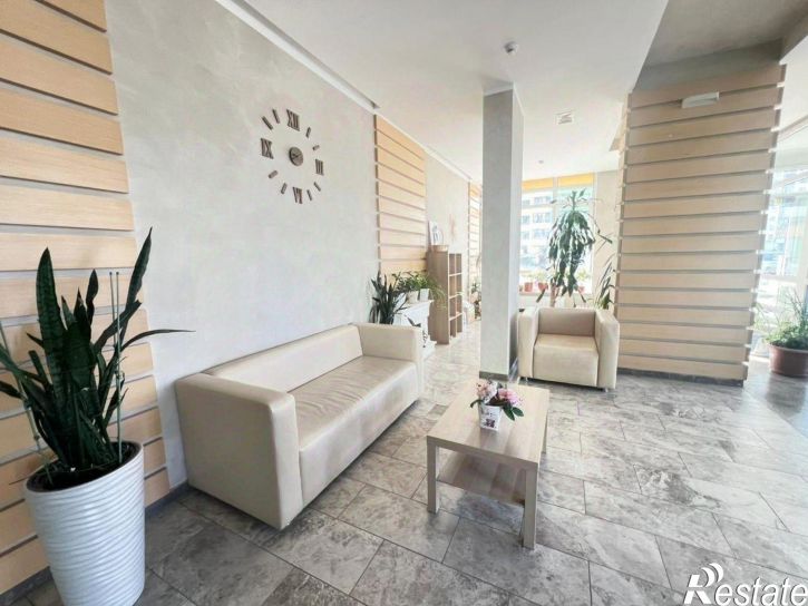 2-комн квартира Яркий бульвар, 5