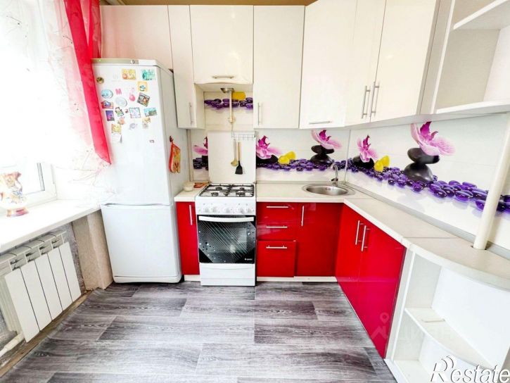 1-комн квартира 40 лет Октября, 4