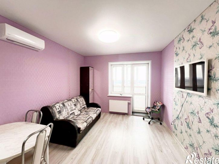 1-комн квартира Асхата Мирзагитова, 12