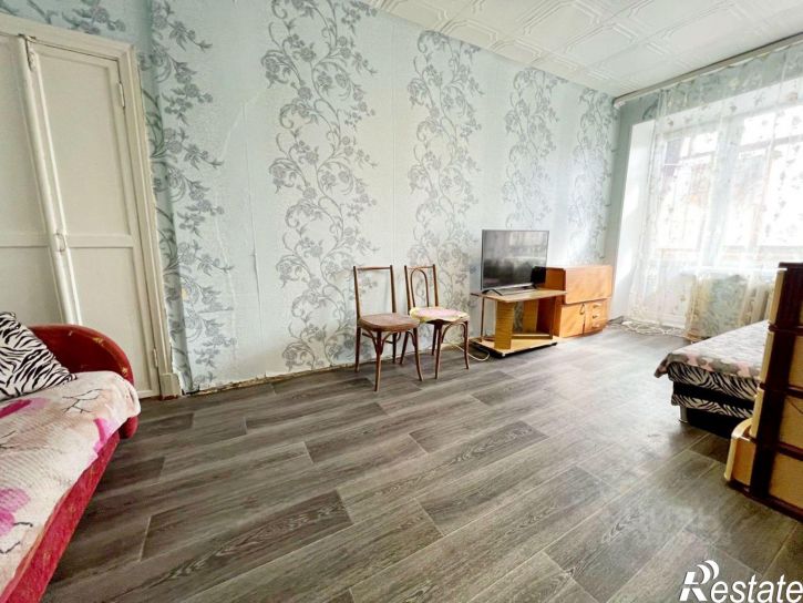 1-комн квартира 40 лет Октября, 4