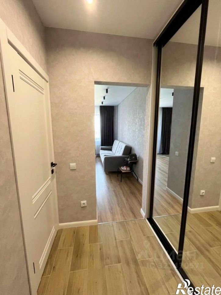 1-комн квартира Асхата Мирзагитова, 8