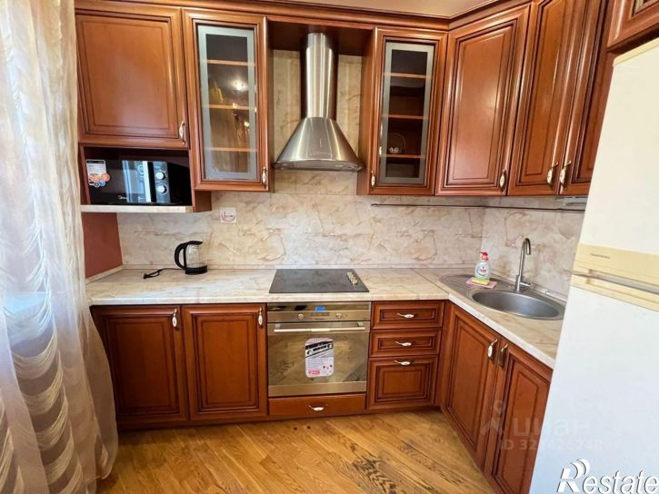 2-комн квартира Цюрупы, 145/1