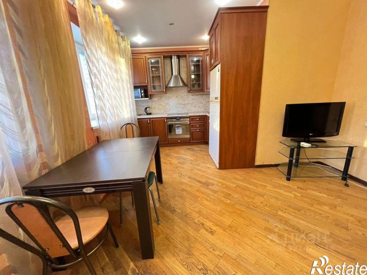 2-комн квартира Цюрупы, 145/1