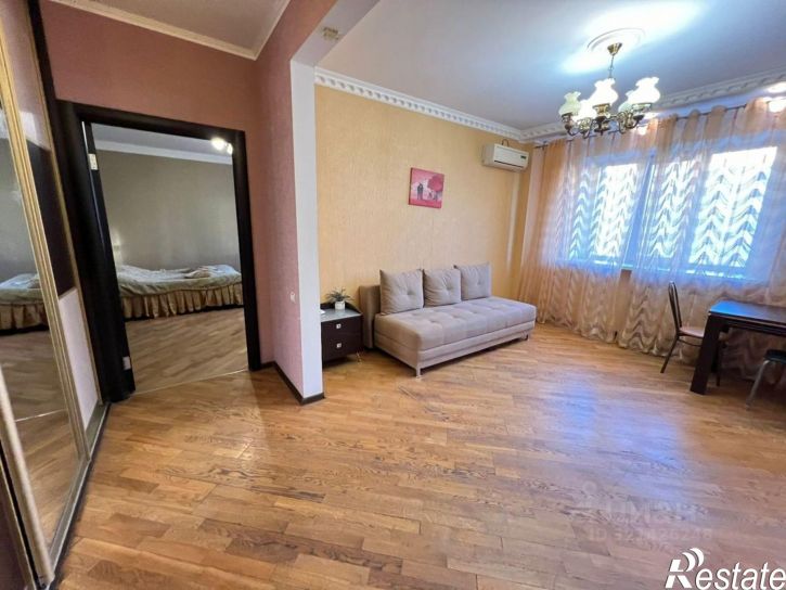 2-комн квартира Цюрупы, 145/1