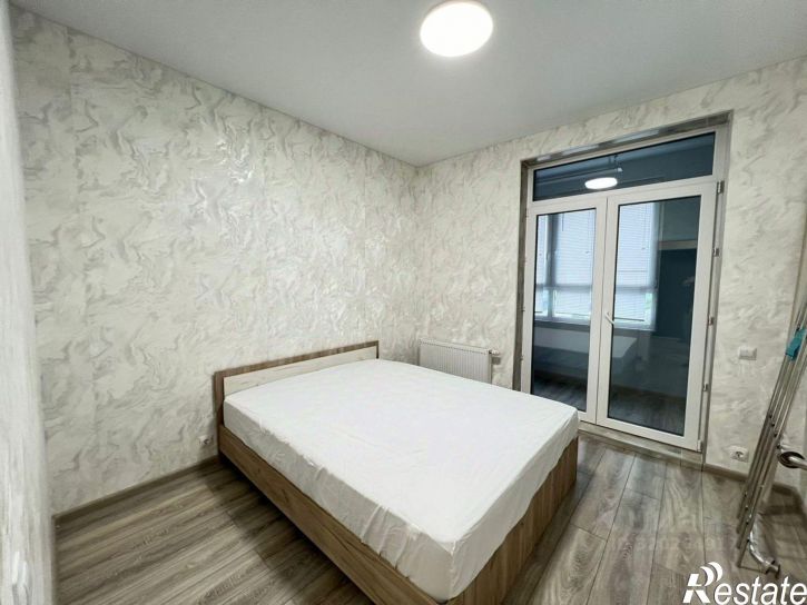 2-комн квартира Айская, 61