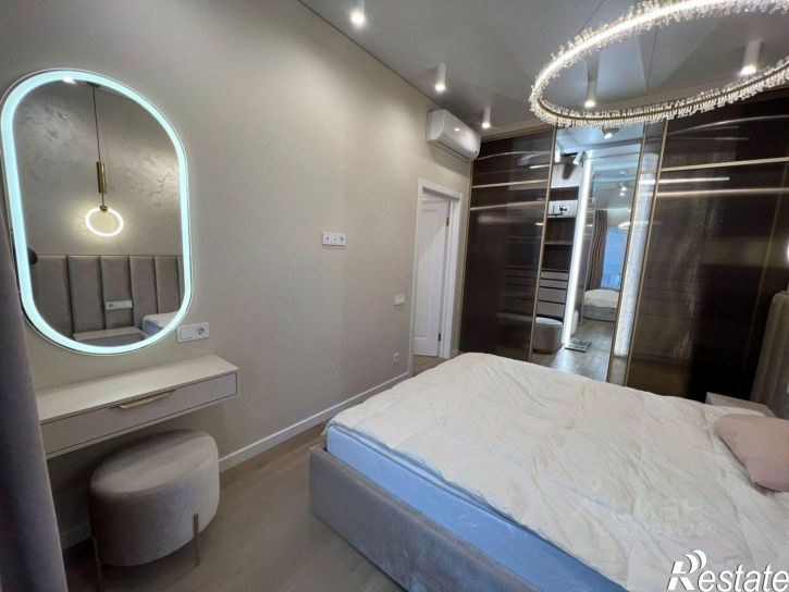 2-комн квартира Ленина, 75