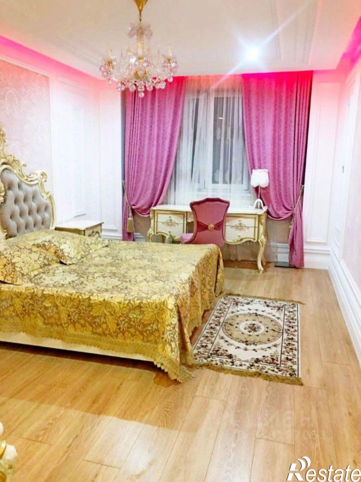 4-комн квартира Пушкина 45/2