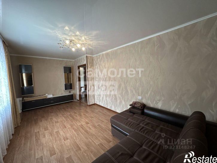 3-комн квартира Шахтостроительная улица, 19,  д. 19