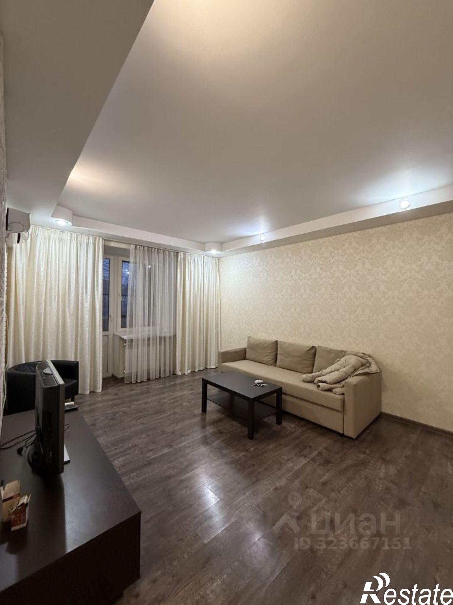 Сдать квартиру за 38 000 рублей на Уфа, улица Цюрупы, 79