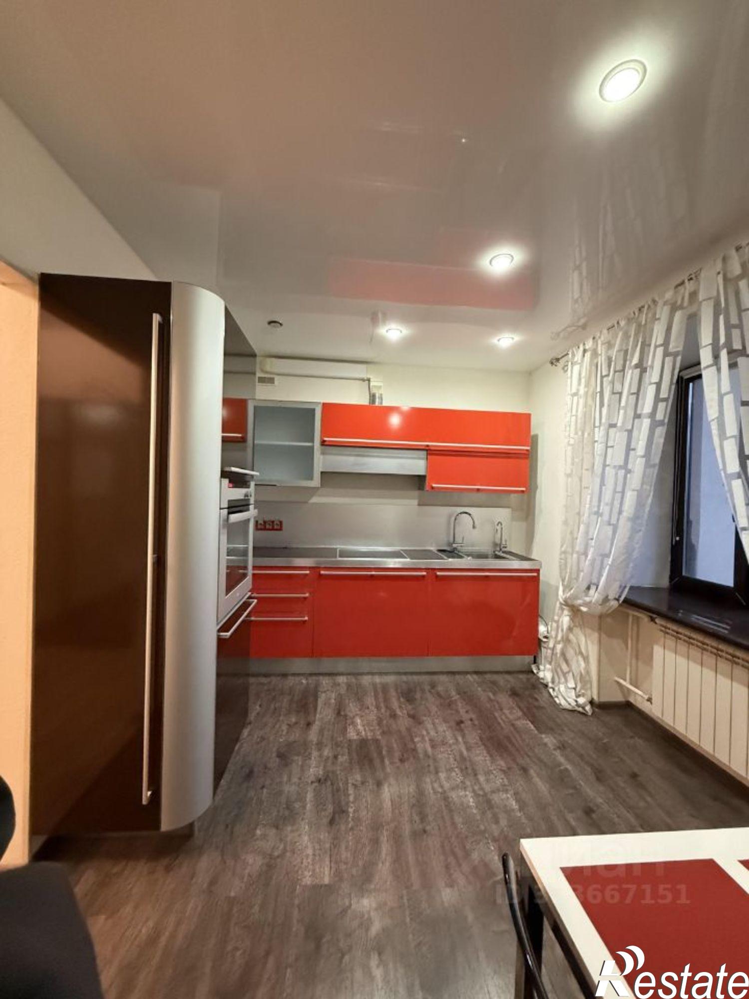 Сдать квартиру за 38 000 рублей на Уфа, улица Цюрупы, 79