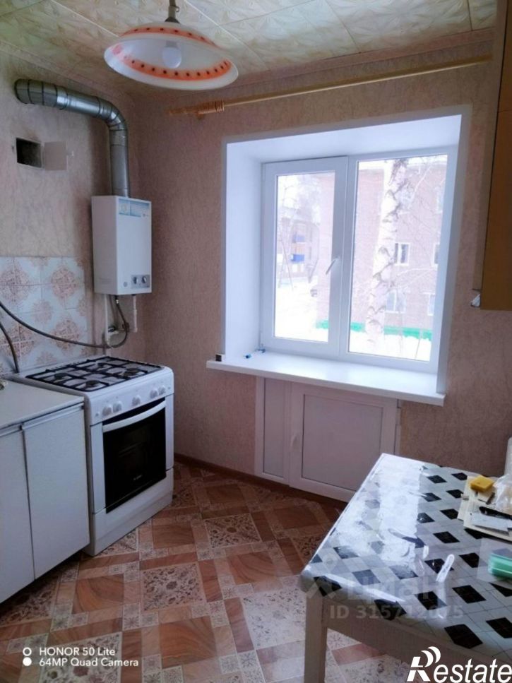 2-комн квартира улица Гагарина, 80,  д. 80