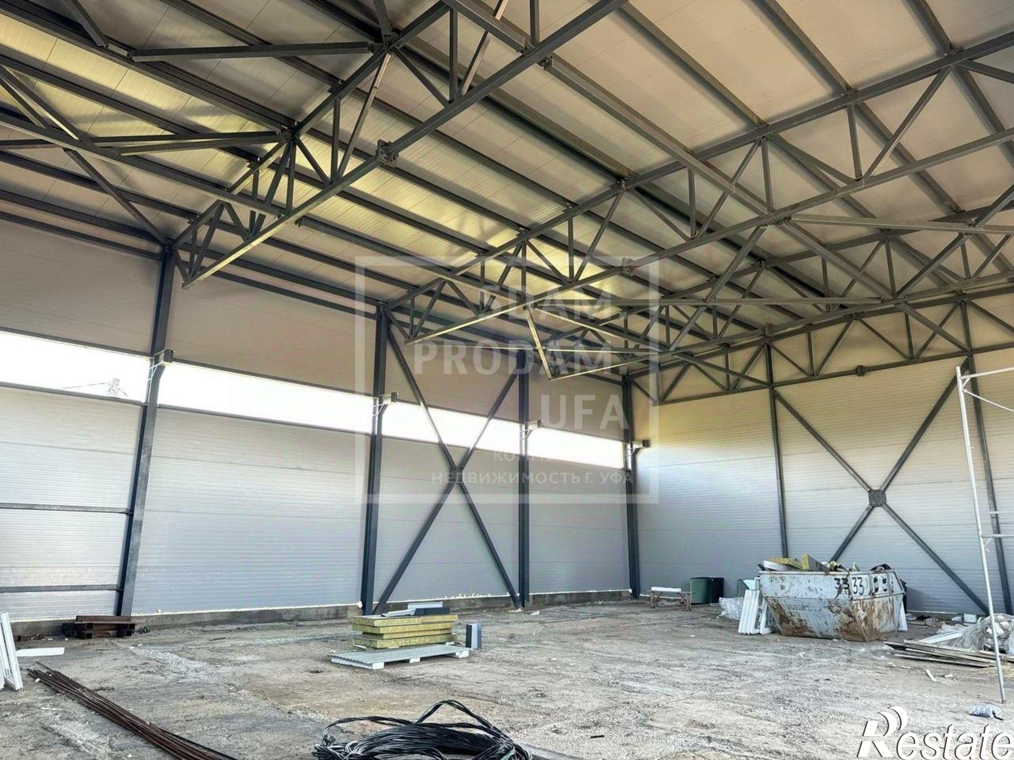 Сдать складское помещение за 225 000 рублей на ул Промышленников, 5