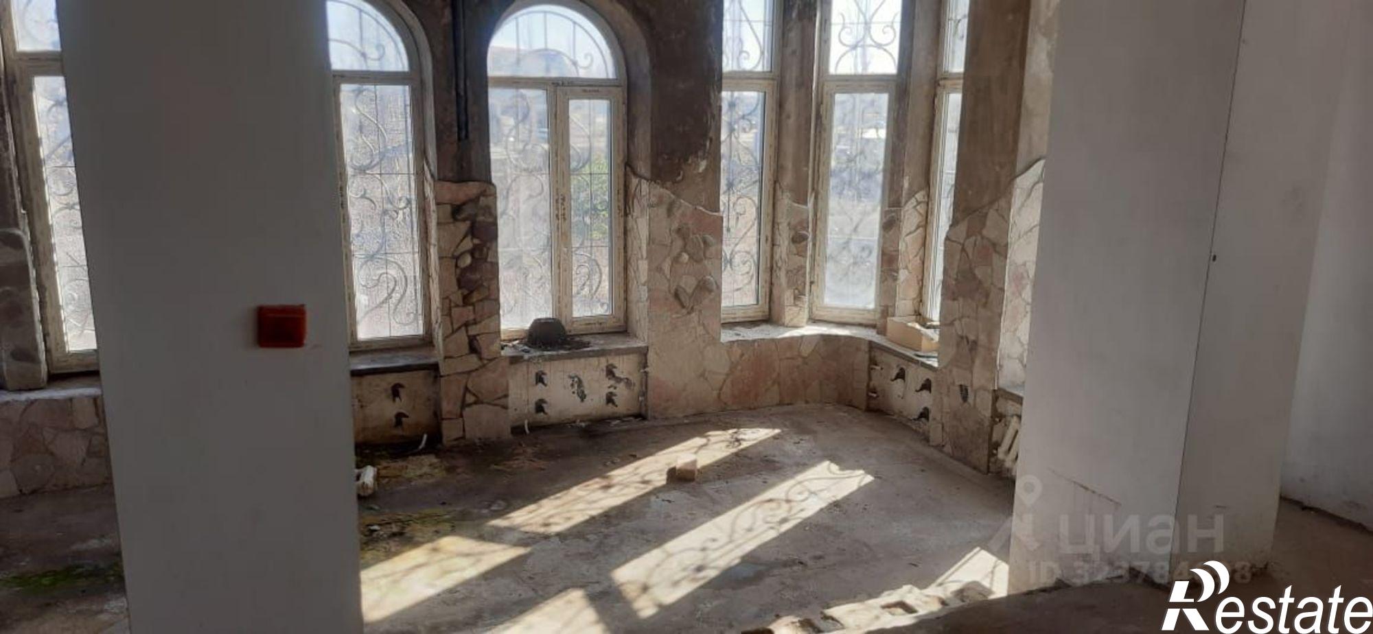 Купить дачу, дом, коттедж за 20 000 000 рублей на ул Вишневая, 1