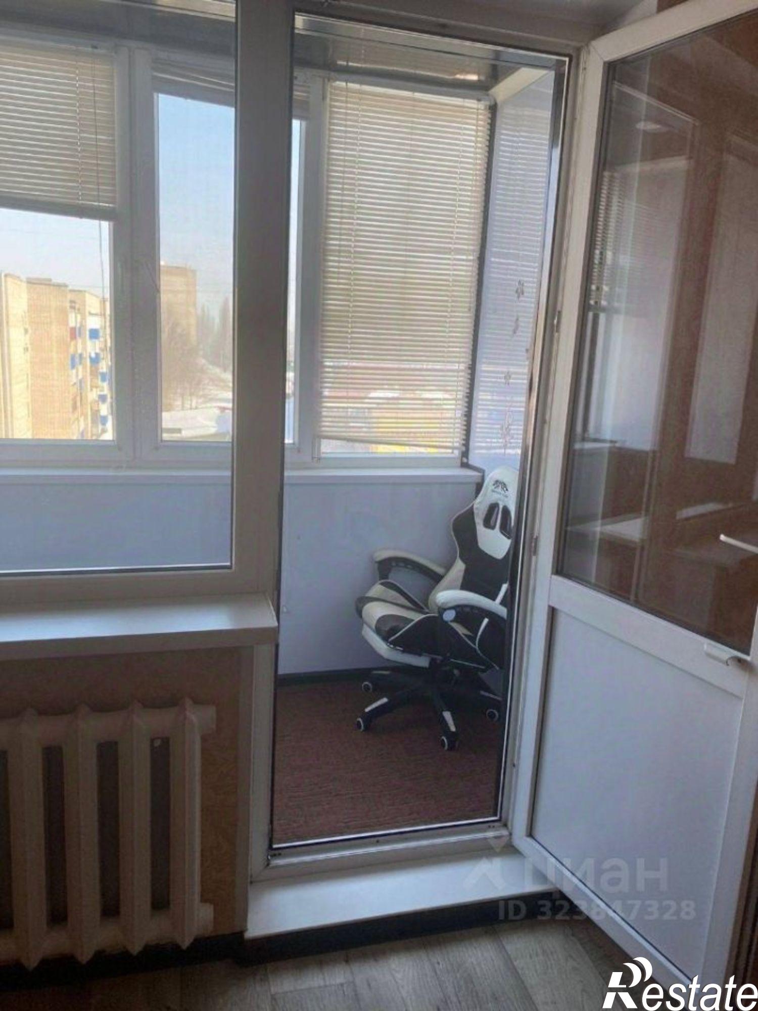 Купить квартиру за 3 330 000 рублей на ул Октябрьская, 7