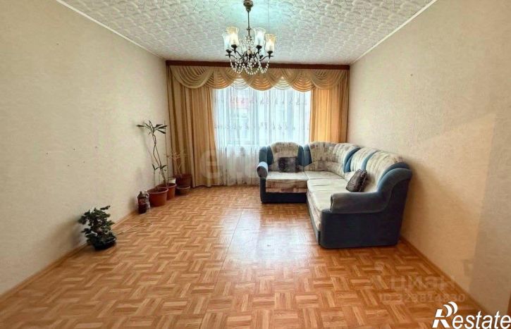 4-комн квартира улица Мира, 128,  д. 128