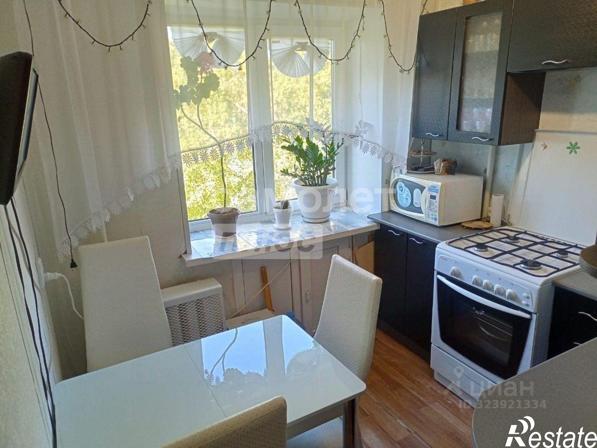 Купить квартиру за 2 630 000 рублей на ул Шахтостроительная, 8