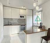 2-комн, 40кв м, этаж 4/9 Российская улица, 153