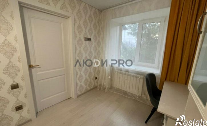 2-комн квартира улица 8 Марта, 10,  д. 10