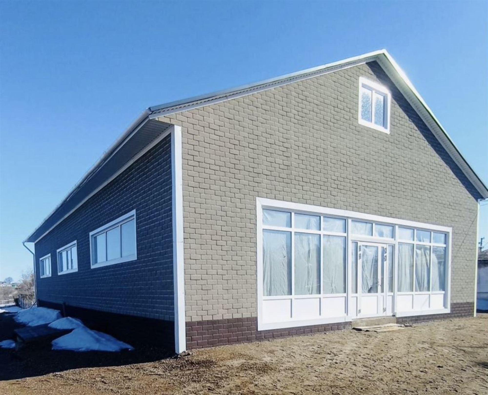 Сдать торговое помещение за 130 000 рублей на ул Ленина, д. 122