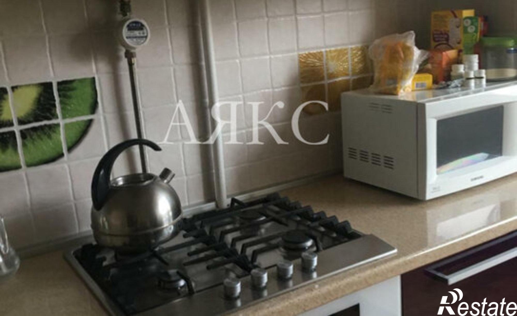 Купить квартиру за 3 200 000 рублей на ул Космонавтов, 6