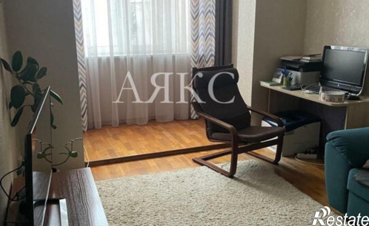 2-комн квартира ул Космонавтов, 6,  д. 6