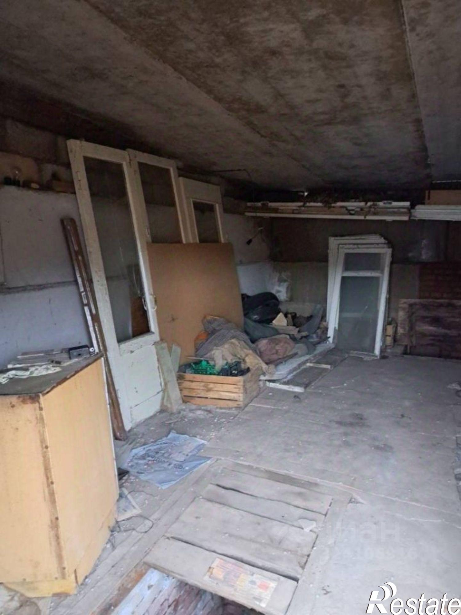 Купить гараж, место в паркинге за 69 144 рублей на улица Гагарина