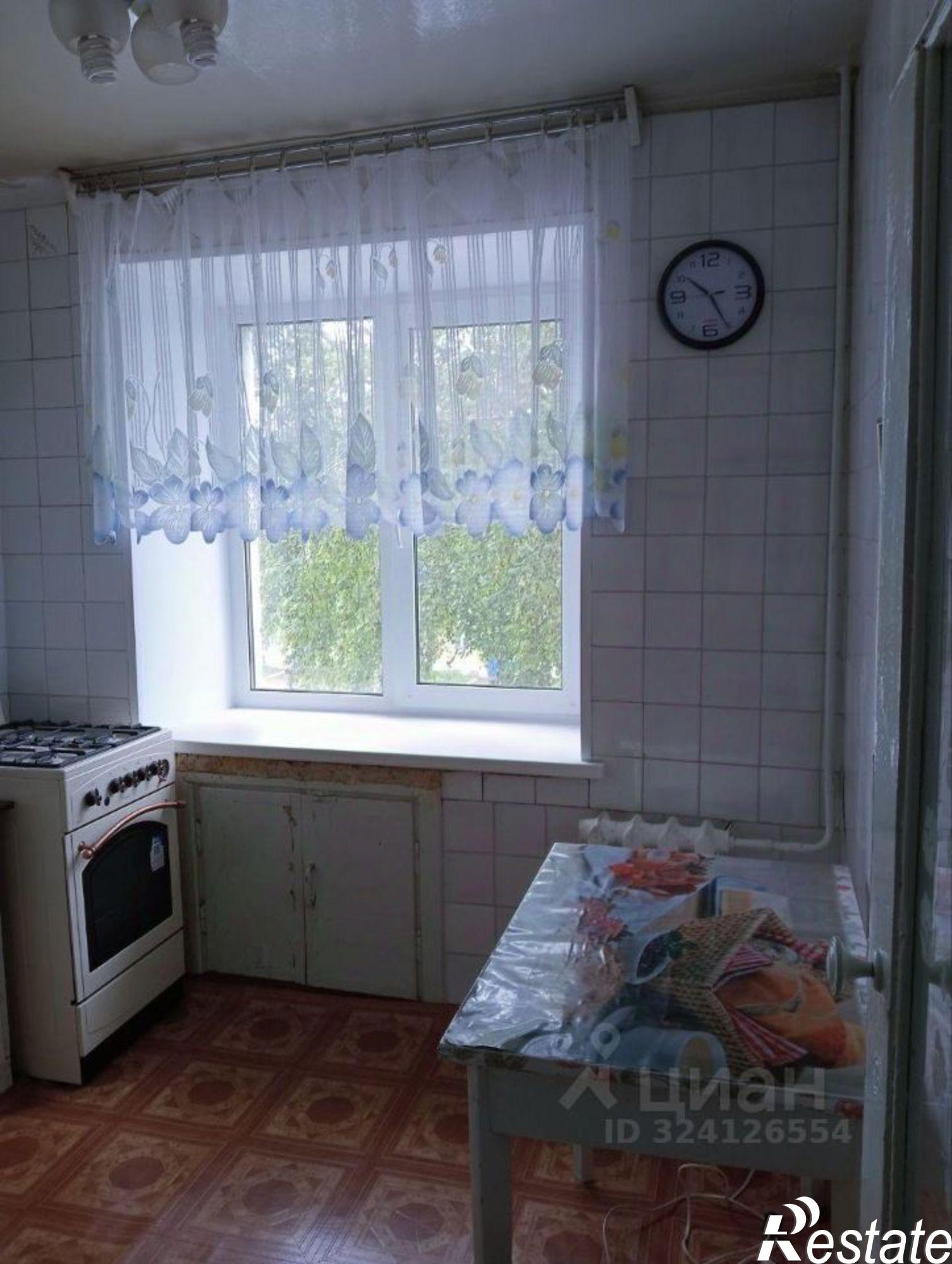 Сдать квартиру за 13 200 рублей на мкр 32-й, 28