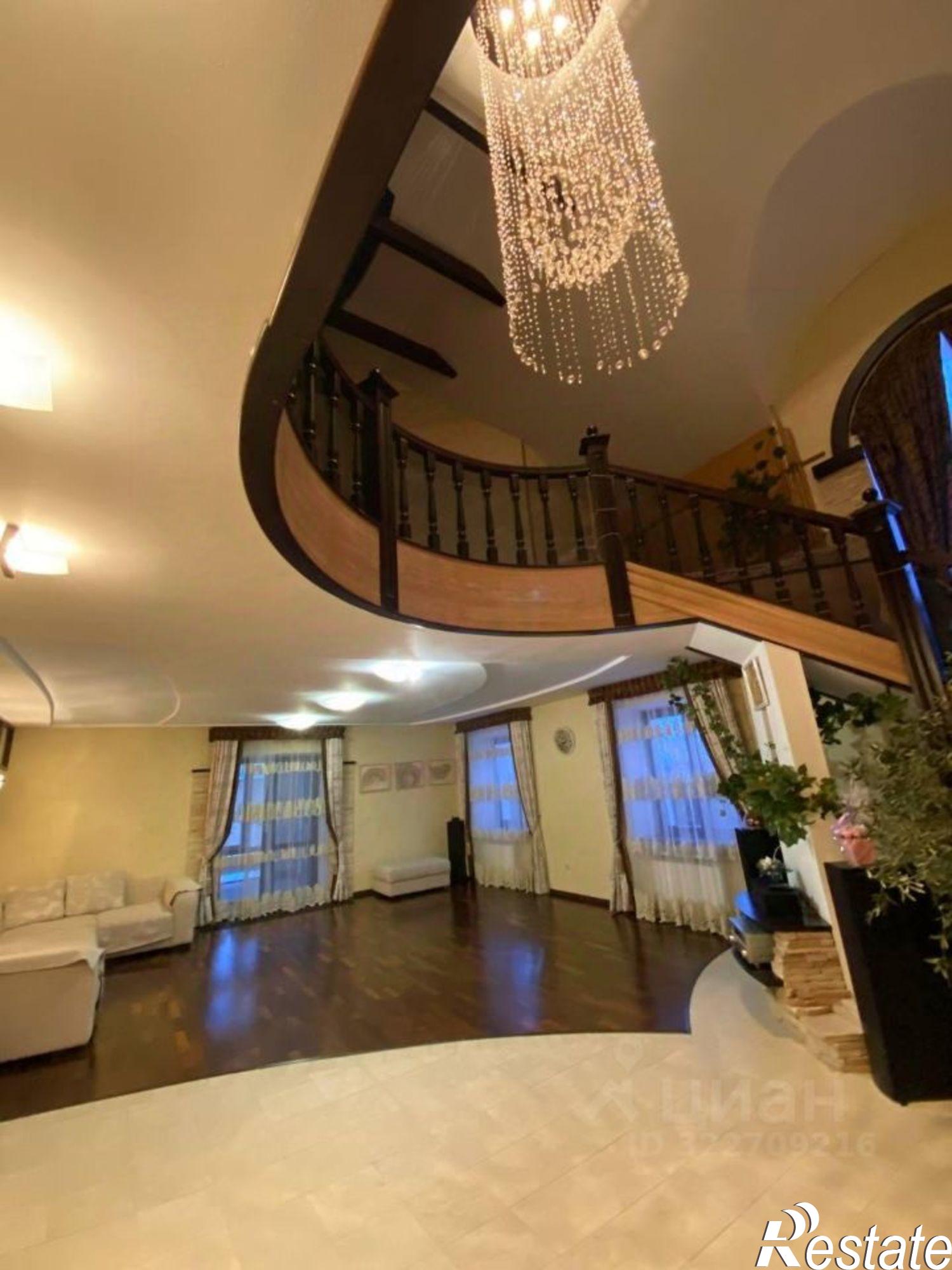 Купить дачу, дом, коттедж за 22 000 000 рублей на улица Сайфутдинова, 38