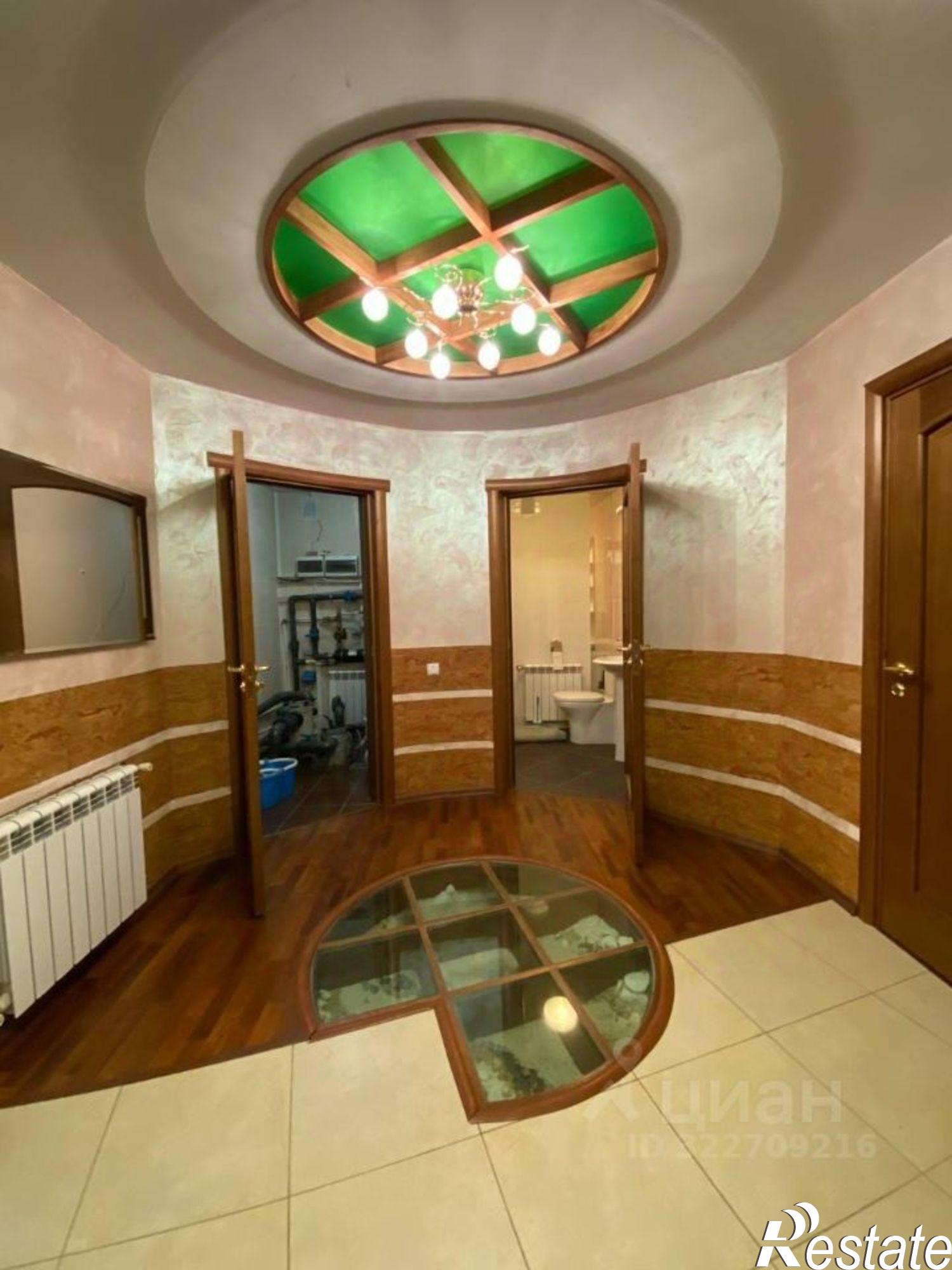 Купить дачу, дом, коттедж за 22 000 000 рублей на улица Сайфутдинова, 38