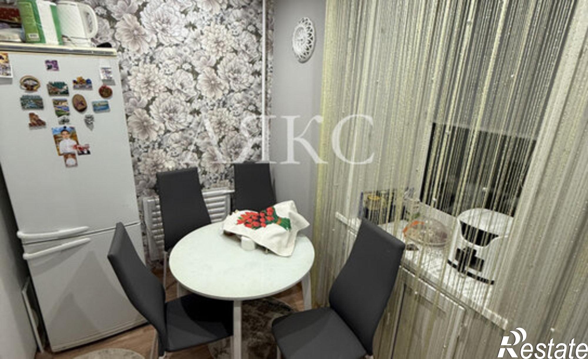 Купить квартиру за 2 400 000 рублей на улица Докучаева, 12