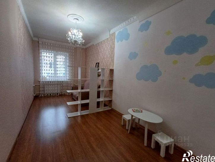 3-комн квартира улица Островского, 8,  д. 8