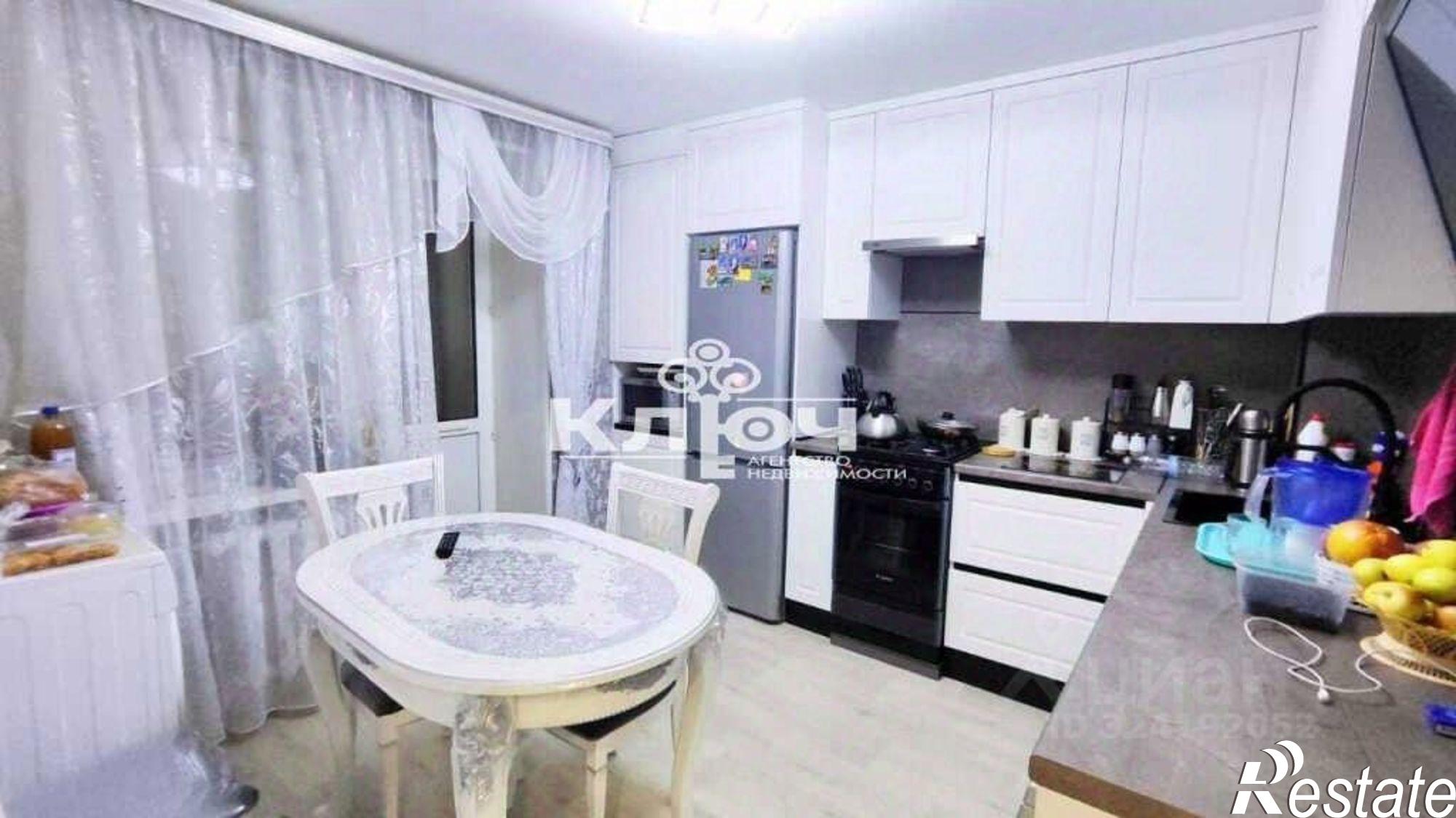 Купить квартиру за 5 600 000 рублей на ул Лазурная, 21