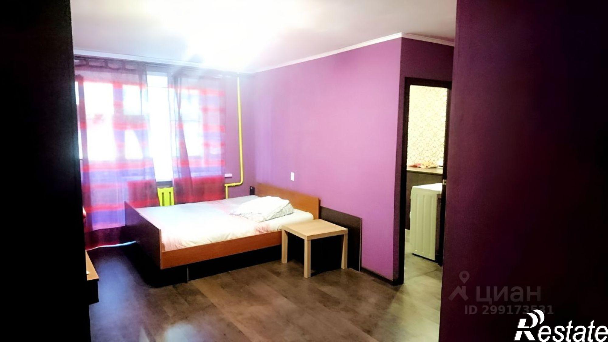 Сдать квартиру за 20 000 рублей на Уфа, улица Шафиева, 12