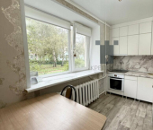 2-комн, 41кв м, этаж 1/5 улица Ленина, 156