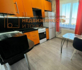 1-комн, 32кв м, этаж 3/3 улица Якутова, 18